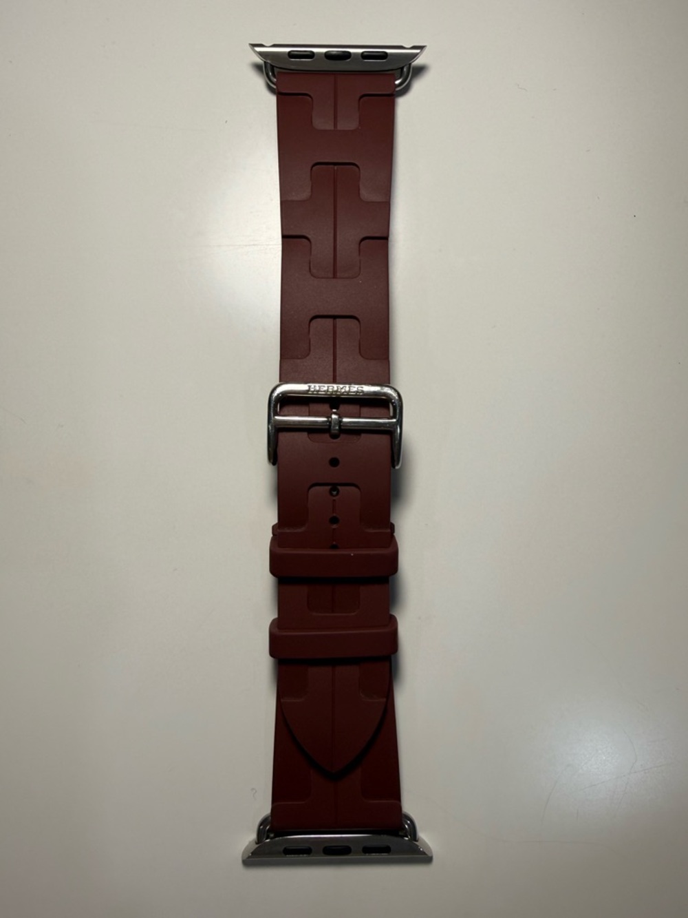 Apple Watch Hermès 45mm Rouge H Kilim Band w/ Stainless Steel Deployment Buckle - Picture 6 of 16